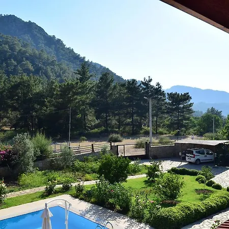 Casa Feronia Stone House