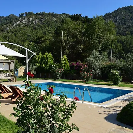 Villa Casa Feronia Stone House *