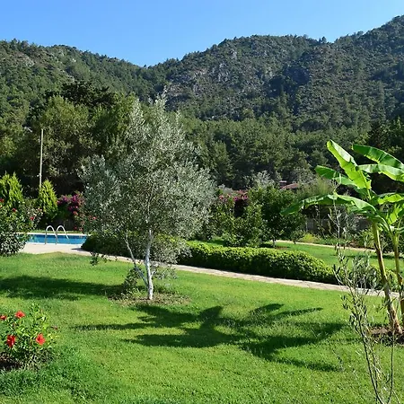 Casa Feronia Stone House