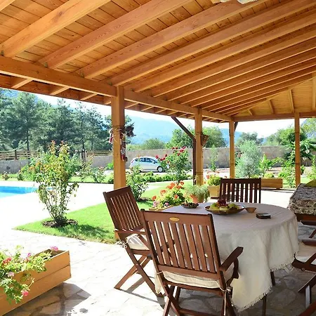 Casa Feronia Stone House Hisaronu