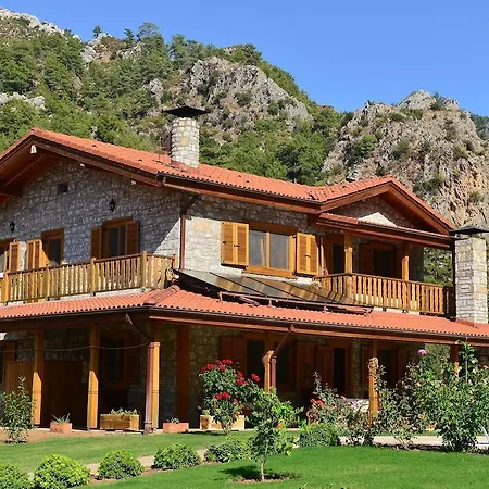 ヴィラ Casa Feronia Stone House